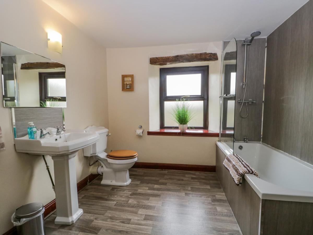 Ewedale Farm Villa Ulverston Luaran gambar
